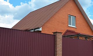 Профнастил для ворот и забора