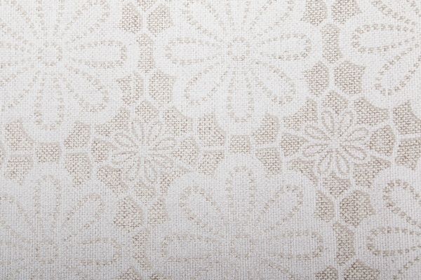 Скатерть Цветок 140x180 см серебристый Dariana 