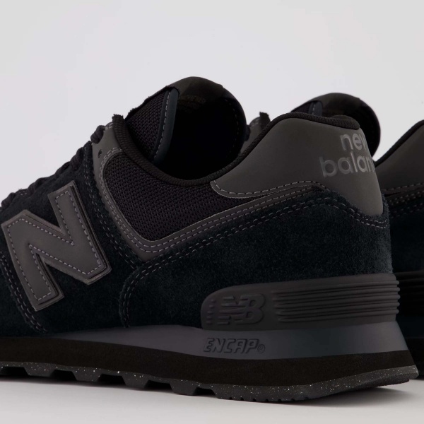 Кроссовки New Balance CLASSIC GL ML574EVE р.40,5 черный