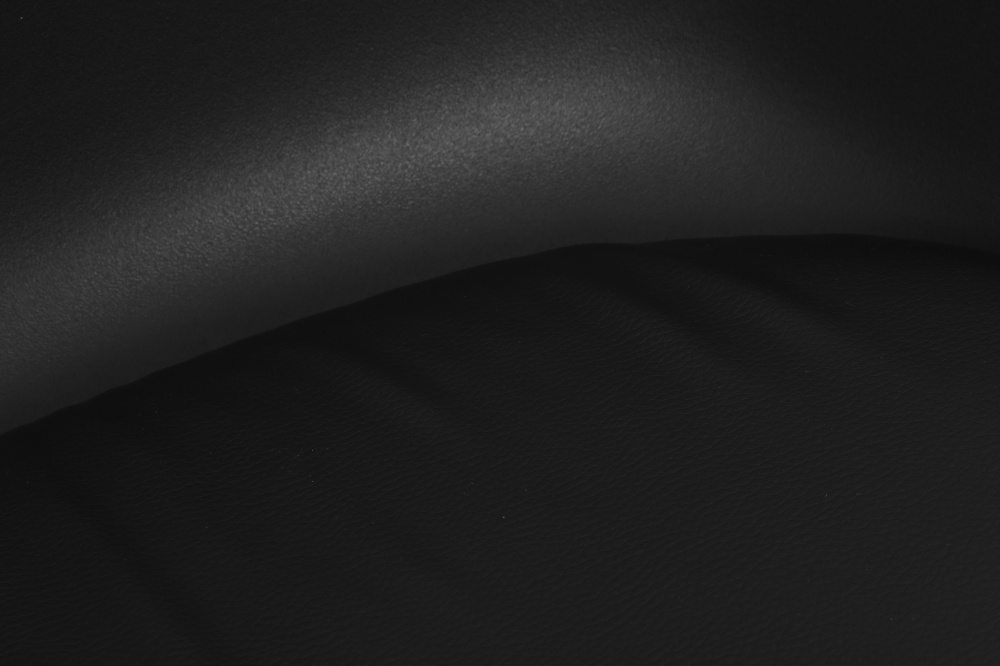 Крісло офісне Лотос 61х60х91 см F838-1 чорний