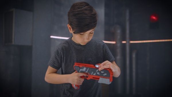 Игровой набор Spinner M.A.D. Бластер Огненный шторм 86301