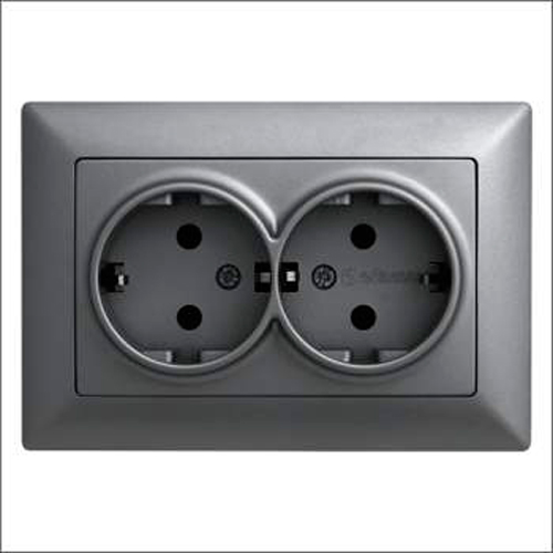 Розетка двойная с заземлением Gunsan Visage IP20 темно-серый металлик VS 28 17 150