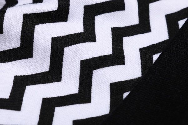 Шапочка детская Bambinelli зигзаг 9-12 месяцев черно-белый