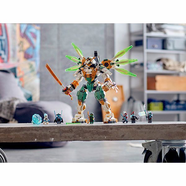 Конструктор LEGO Ninjago Робот-титан Ллойда 70676