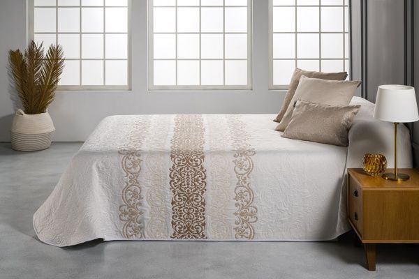 Покрывало Nijar 235x270 см Textilia белый с рисунком 