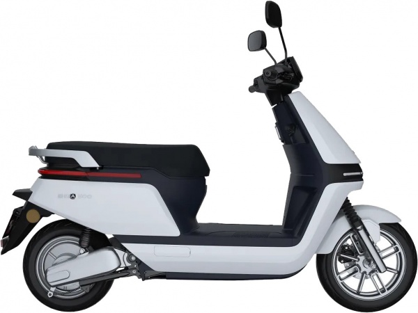 Электроскутер Aima A500 White