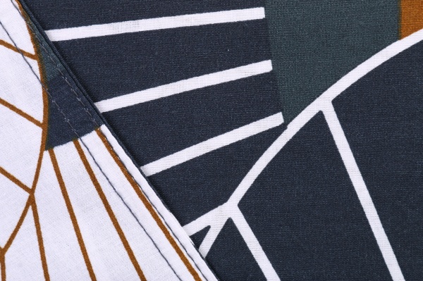 Комплект постельного белья Calais полуторный темно-синий Today (без простыни)