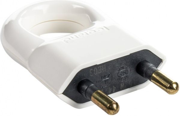 Вилка электрическая плоская с ручкой Legrand 6 А 50162 без заземления 250В 6А IP20 белый