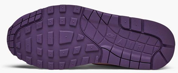 Кроссовки Nike WMNS AIR MAX 1 319986-610 р.7,5 розовый