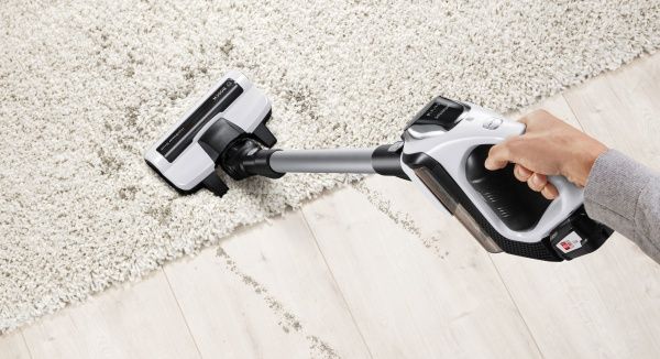 Пылесос аккумуляторный Bosch BBS812PCK white 