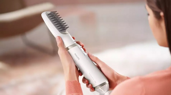 Фен-щетка Philips HP8663/00 