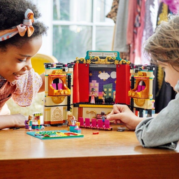 Конструктор LEGO Friends Театральна школа Андреа 41714
