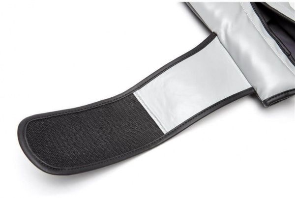 Боксерские перчатки Reebok RSCB-11116GR SS19 16oz серый с черным