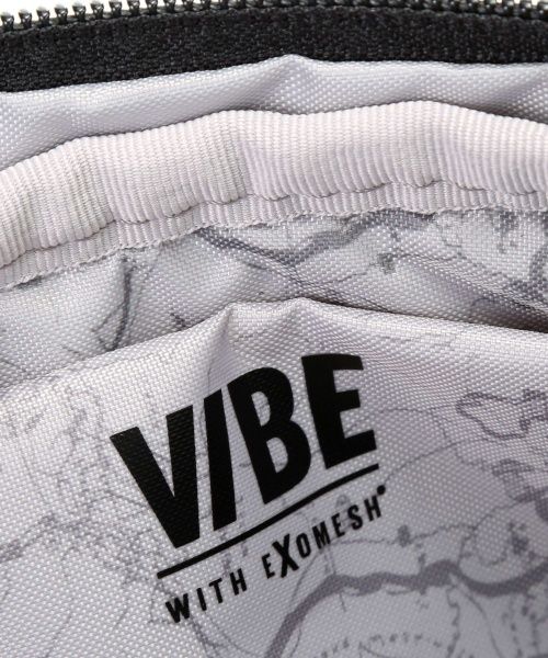 Рюкзак Pacsafe Vibe 325 13.3