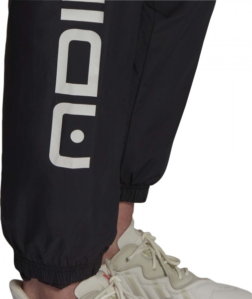 Брюки Adidas SYMBOL TP H13504 р. M черный