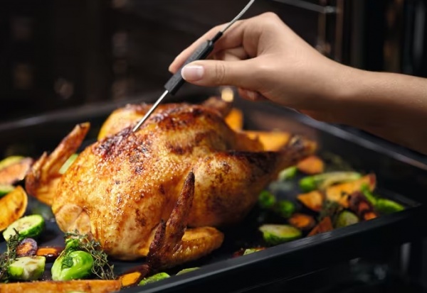 Духова шафа Electrolux PRO 600 EOD3H50BK