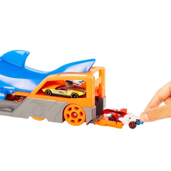 Грузовик-транспортер Hot Wheels Акулья пасть GVG36