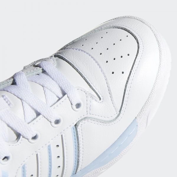 Кроссовки Adidas RIVALRY LOW W EE5932 р.5,5 белый