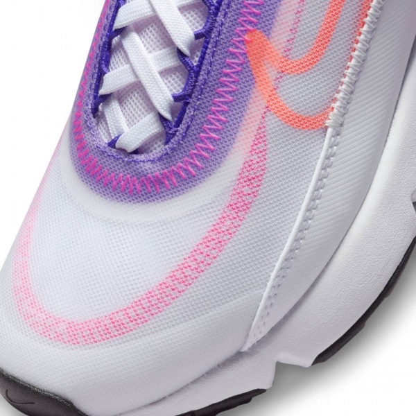 Кросівки Nike AIR MAX 2090 CZ1516-100 р.US 7 різнокольоровий