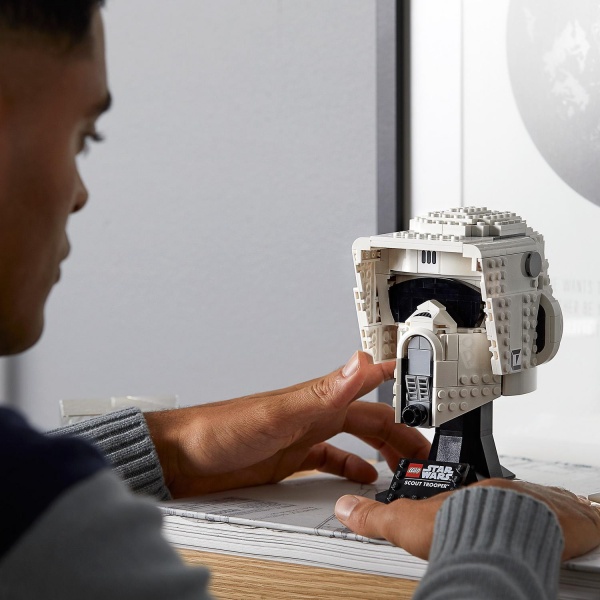 Конструктор LEGO Star Wars Шолом солдата-розвідника 75305