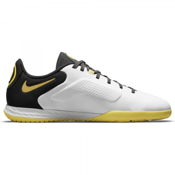 Футзальне взуття Nike React Tiempo Legend 9 Pro IC DA1183-107 р.US 11,5 білий