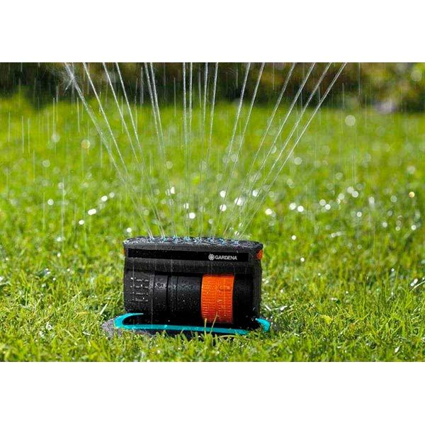 Дождеватель осциллирующий Gardena выдвижной OS 140 