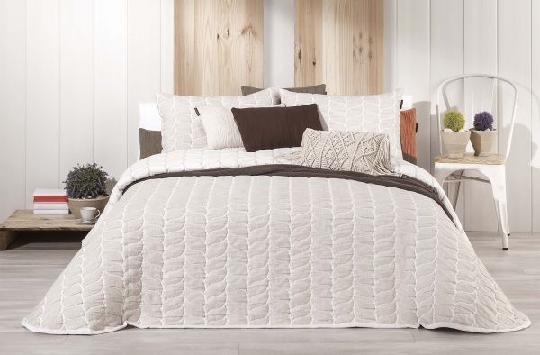 Покрывало Trigo 684/07 235x260 см Manterol бежевый 