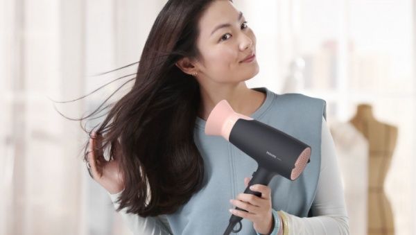 Фен Philips Series 3000 BHD350/10 