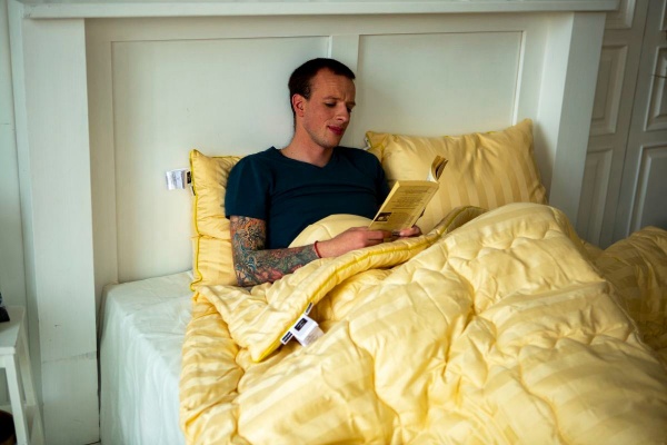 Одеяло бамбуковое Carmela Hand Made 0437 зима 2200000451644 140x205 см MirSon желтый