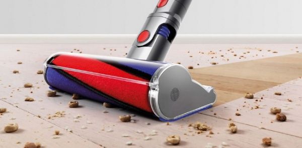 Пылесос аккумуляторный Dyson V8 Total Clean (270952-01) 