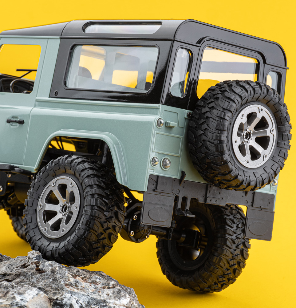 Автомобиль на радиоуправлении OTAMANKO Полноприводный внедорожник 4х4 с камерой зеленый 1:16 532.01.41