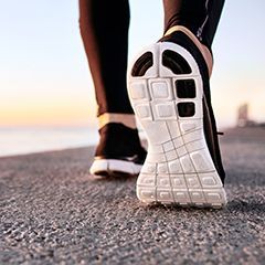 Спортивная обувь