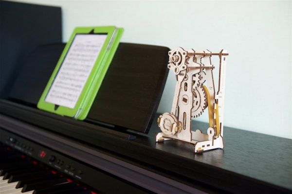 Деревянный 3D-конструктор UGEARS Маятник