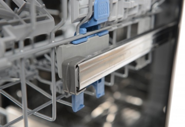 Посудомоечная машина Indesit DSFO3T224C