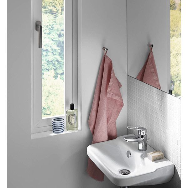 Смеситель для умывальника Hansgrohe Novus Loop 70 71080000