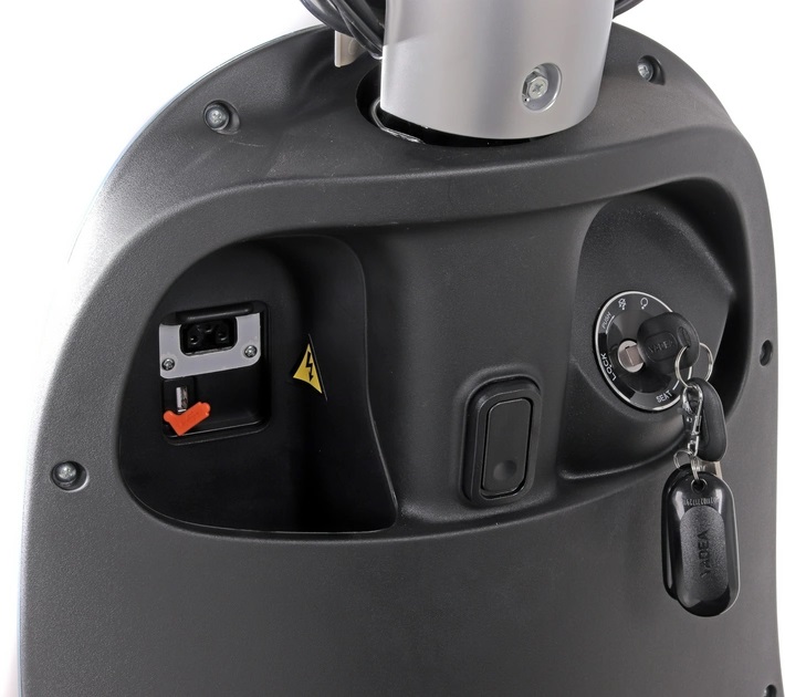 Электроскутер YADEA M6 (blue) 2100 Вт