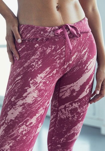 Лосины Casall Classic Printed 7/8 Tights 20660-147 40 розовый