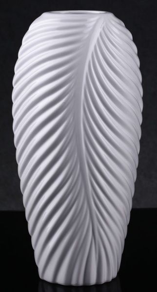 Ваза керамическая Feather 15,7х12,3х30,8 см, белая