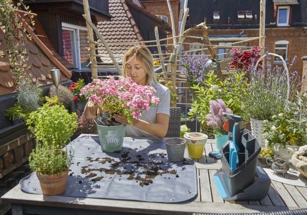 Килимок садовий Gardena для догляду за рослинами