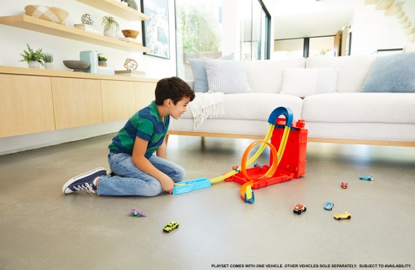 Трек Hot Wheels Турботрюки серии Track Builder Unlimited HDX78