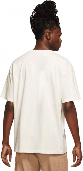 Футболка Nike M NSW TEE M90 BRING IT OUT HBR FB9809-133 р.S бежевий