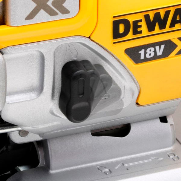 Электролобзик DeWalt DCS334N