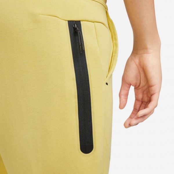 Брюки Nike M NSW TCH FLC JGGR CU4495-700 р. 2XL желтый