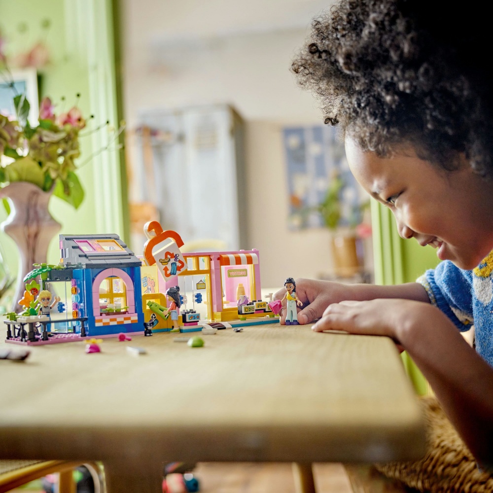 Конструктор LEGO Friends Магазин винтажной одежды 42614