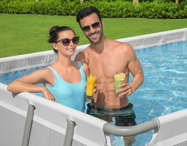 Бассейн каркасный Bestway 671х366х132 см (5612B)