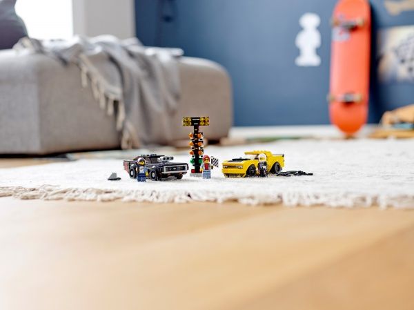 Конструктор LEGO Speed Champions Автомобили 2018 Dodge Challenger SRT Demon и 1970 Dodge Charger R/T 75893