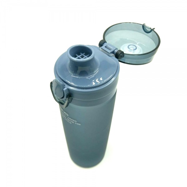 Пляшка спортивна 650 мл Casno сірий KXN-1157_Grey_Tritan