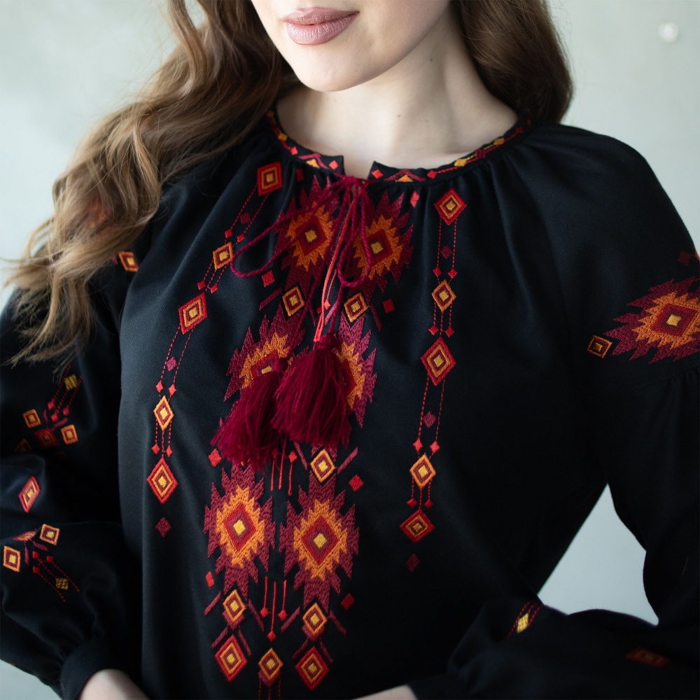 Вышиванка Эдельвика черный р. M 74-25/00