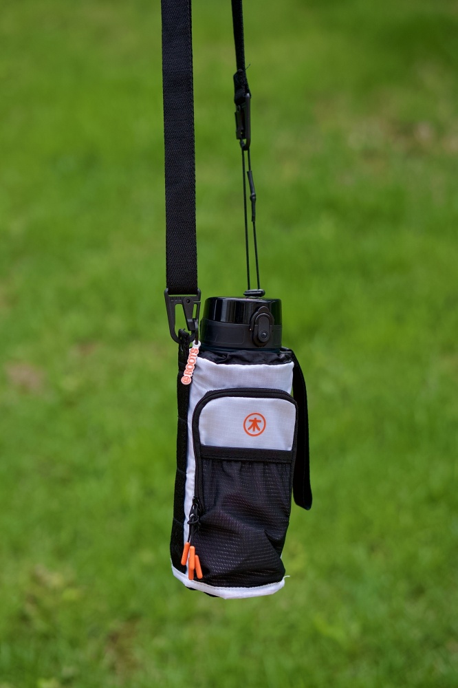 Сумка для бутылки ROOTS Osaka серая RTS-05 серый с красным