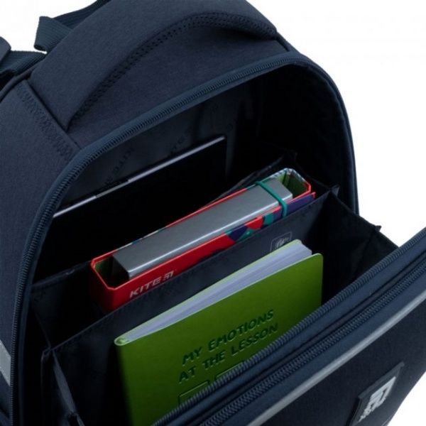 Рюкзак школьный KITE Education каркасный Football K21-531M-6